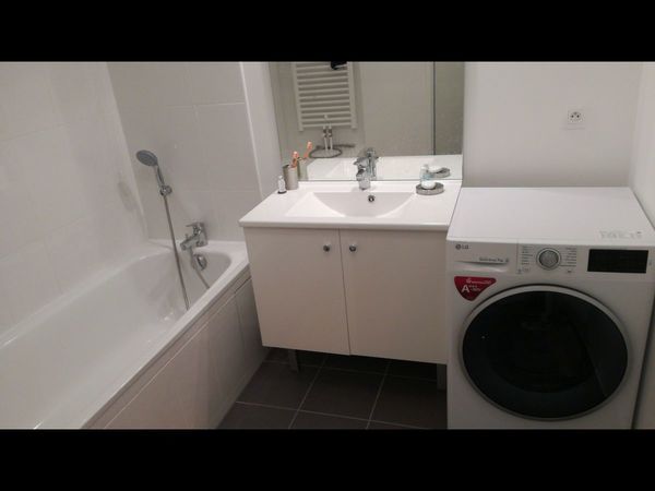 Colocation / Appartement 5 pièces de 130 m², Saint-Denis, Rue du Port / Photo 2