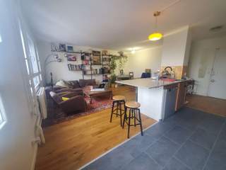 Sublet / 3-bedroom flat · 75 m², Paris, Rue de la Chapelle