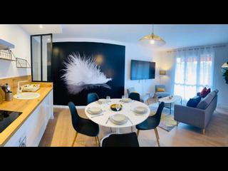 Colocation / Appartement 6 pièces de 105 m², Reims, avenue d'Epernay