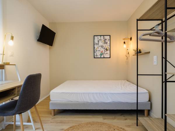Colocation / Appartement 5 pièces de 80 m², Le Bouscat, Rue Jacques Prevet, Residence la Tuilerie des Ecus B1 Appartement 151 / Photo 9