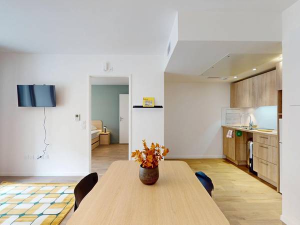 Colocation / Appartement 2 pièces de 43 m², Asnières-sur-Seine, 9 Rue Pierre Curie / Photo 2