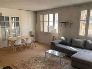 Colocation / Appartement 6 pièces de 110 m², Paris, Rue Guersant