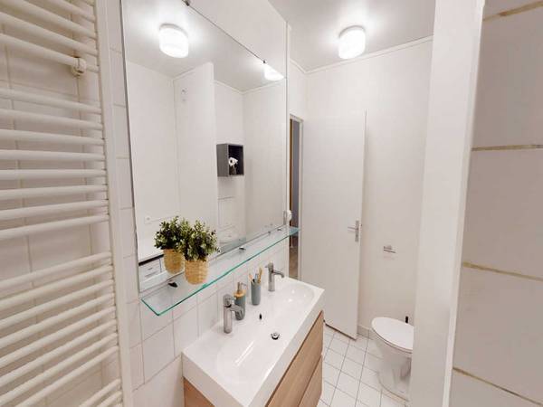 Colocation / Appartement 7 pièces de 140 m², Paris, Rue des Frigos / Photo 16