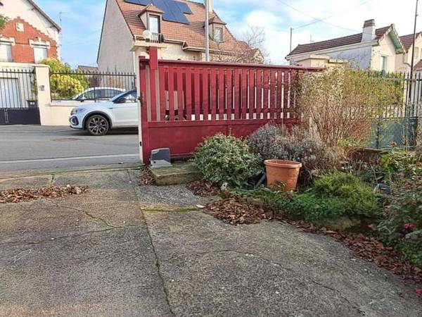 Colocation / Maison 6 pièces de 100 m², Sartrouville, Rue Molière / Photo 2