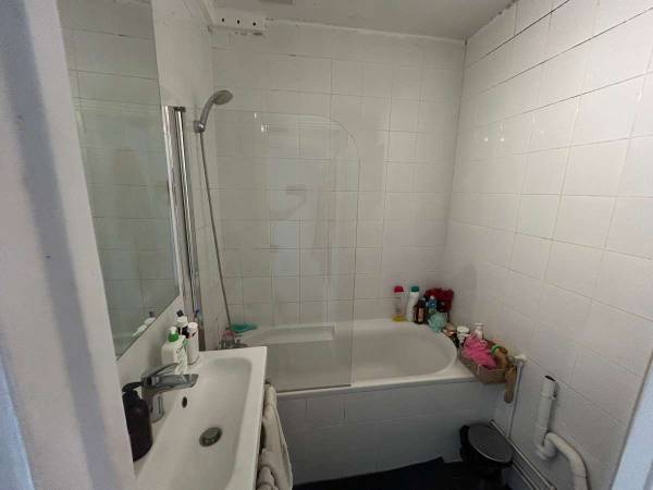 Colocation / Appartement 3 pièces de 40 m², Asnières-sur-Seine, Rue des Bourguignons / Photo 2