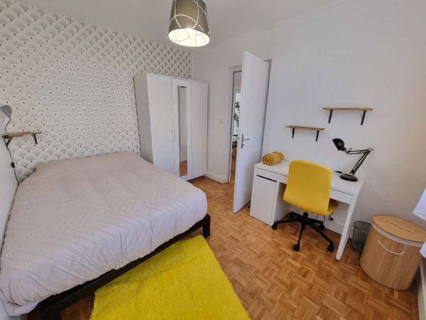 Colocation / Appartement 4 pièces de 70 m², Angers, Rue des Petites Maulevries / Photo 5