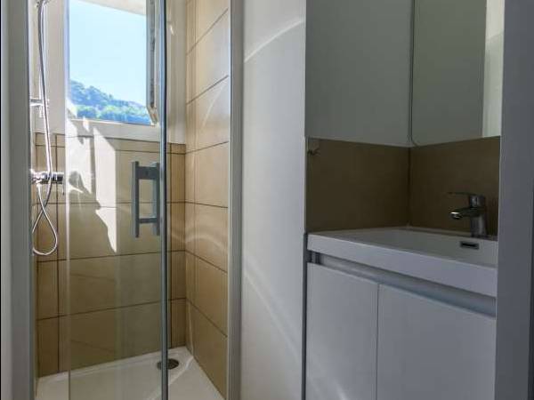 Colocation / Appartement 6 pièces de 90 m², Saint-Martin-d'Hères, Rue Paul Gauguin / Photo 9