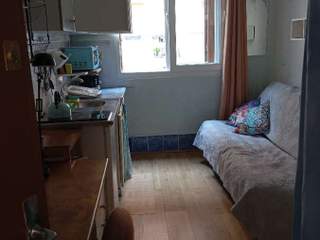 Rental / Studio · 11 m² , Aix-en-Provence, Rue Gustave Desplaces