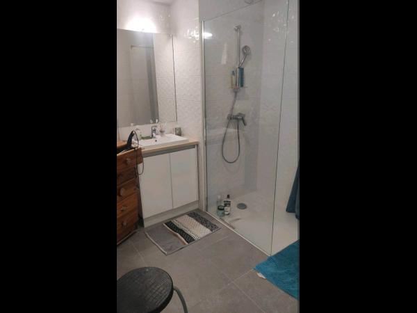 Colocation / Appartement 3 pièces de 50 m², Villeurbanne, Rue Antonin Perrin / Photo 2