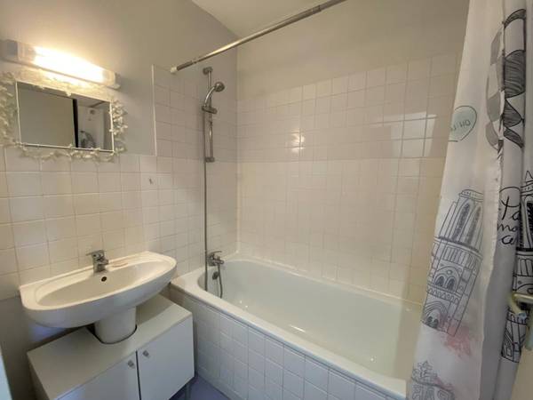 Location / Appartement 2 pièces de 24 m², Châteaubriant, Rue de la Libération No9 / Photo 6