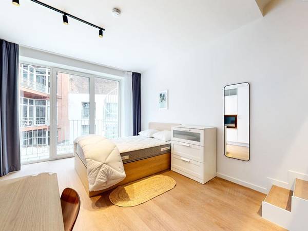 Rental / 1-bedroom flat · 31 m², Bruxelles, Quai-à-La Houille, 10 / Photo 2