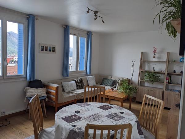 Colocation / Appartement 4 pièces de 77 m², Grenoble, Boulevard Maréchal Foch / Photo 2