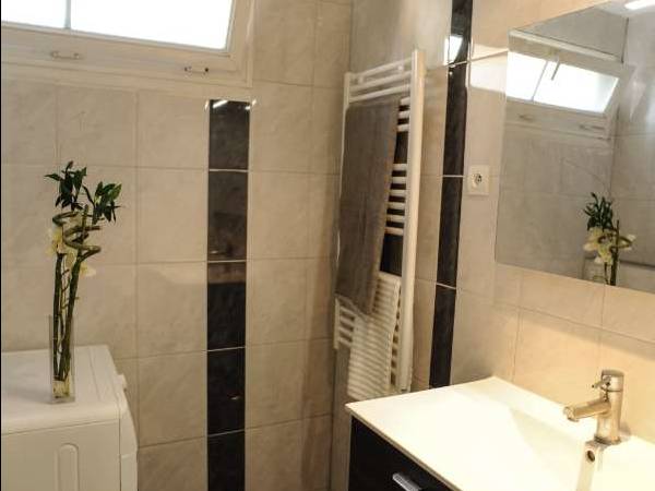 Colocation / Appartement 4 pièces de 85 m², Strasbourg, Rue des Petites-Fermes / Photo 7