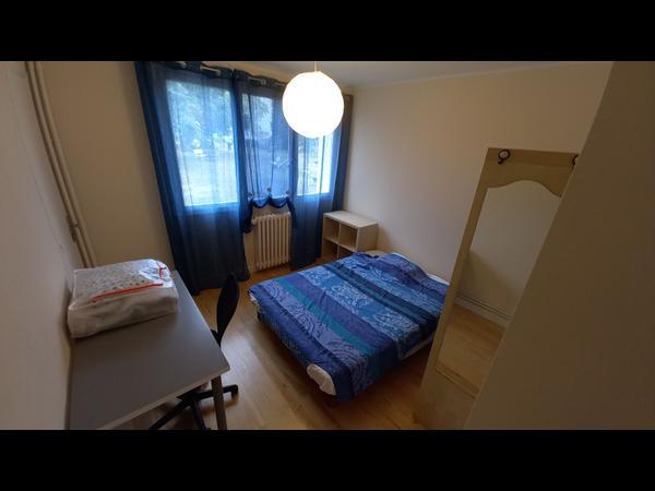 Colocation / Appartement 3 pièces de 60 m², Toulouse, Rue du Colonel Toussaint / Photo 3