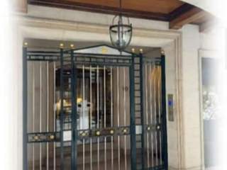 Room in a live-in landlord's home, 5 rooms apartment, Genève
