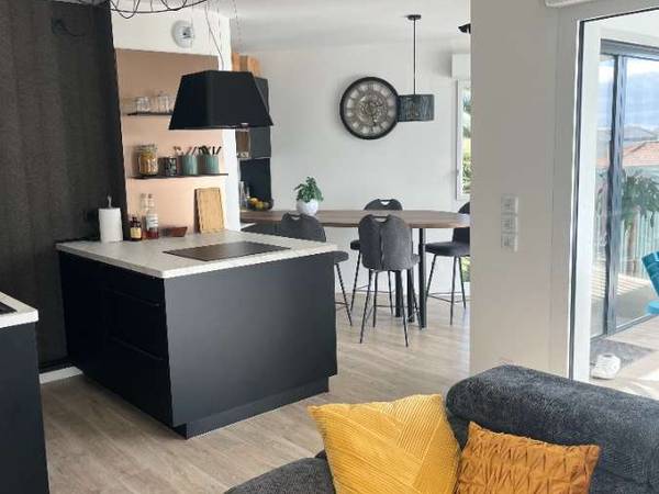 Chambre chez l'habitant / Appartement 5 pièces de 110 m², Bègles, Rue des Mûriers / Photo 2