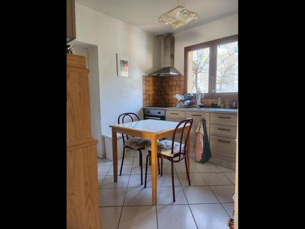 Colocation / Maison 5 pièces de 90 m², Toulouse, Rue Roubichou / Photo 2