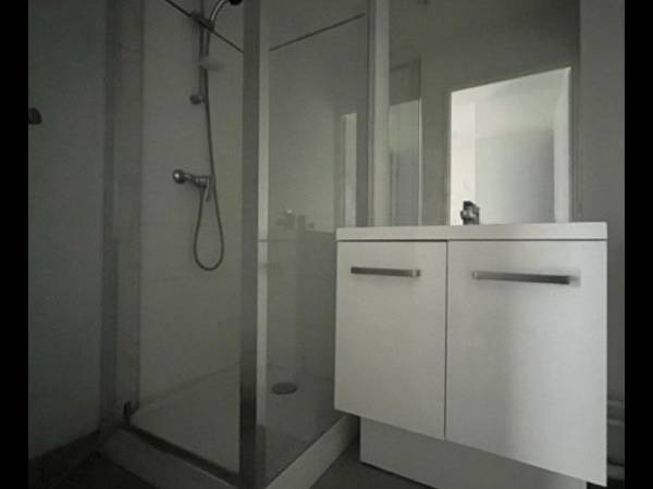 Location / Appartement 4 pièces de 89 m², Rouen, Passage Luciline / Photo 7