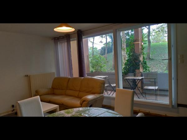 Colocation / Appartement 7 pièces de 120 m², Grenoble, Allée de la Colline / Photo 2