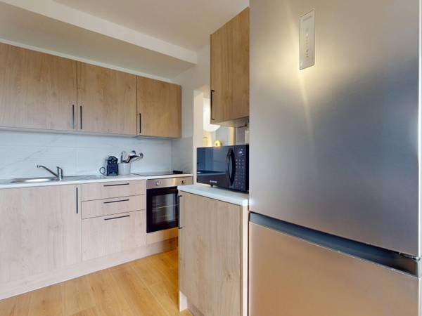 Colocation / Appartement 4 pièces de 55 m², Pessac, Rue Léo Ferré / Photo 2