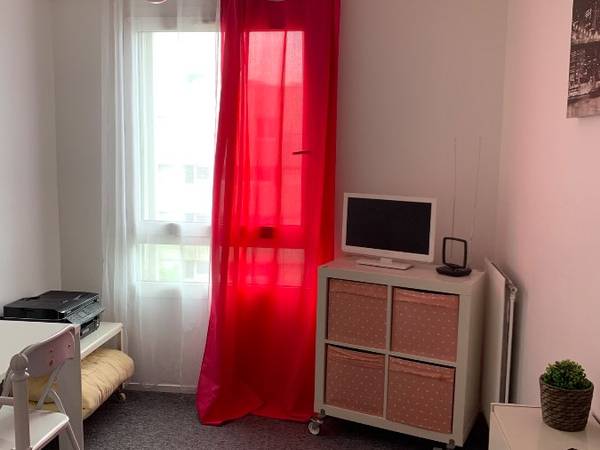 Chambre chez l'habitant / Appartement 4 pièces de 85 m², Nanterre, Allée de la Danse / Photo 2