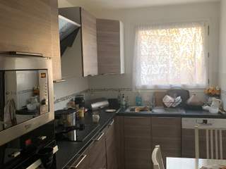 Room in a live-in landlord's home / 4 rooms apartment · 85 m², Nanterre, Allée de la Danse