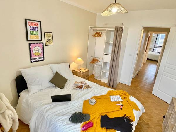 Colocation / Appartement 6 pièces de 135 m², Paris, Rue Lecourbe / Photo 2