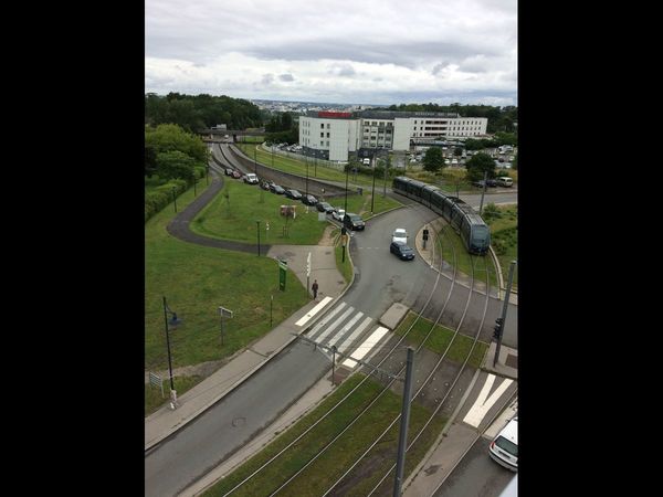 Colocation / Appartement 4 pièces de 100 m², Cenon / Photo 4