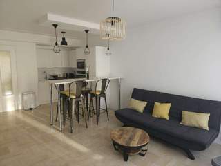 Flatsharing / 3-bedroom flat · 66 m², Antibes, Boulevard Dugommier