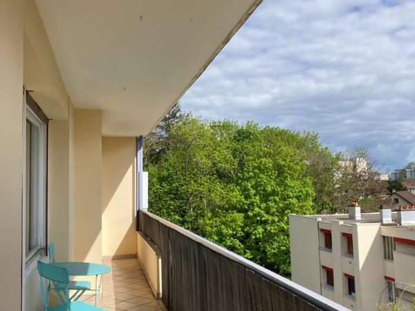 Colocation / Appartement 4 pièces de 85 m², Dijon, Rue Jules d'Arbaumont / Photo 9
