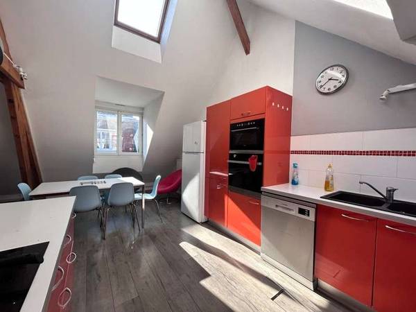 Colocation / Appartement 6 pièces de 86 m², Amiens, Rue des Lombards / Photo 6