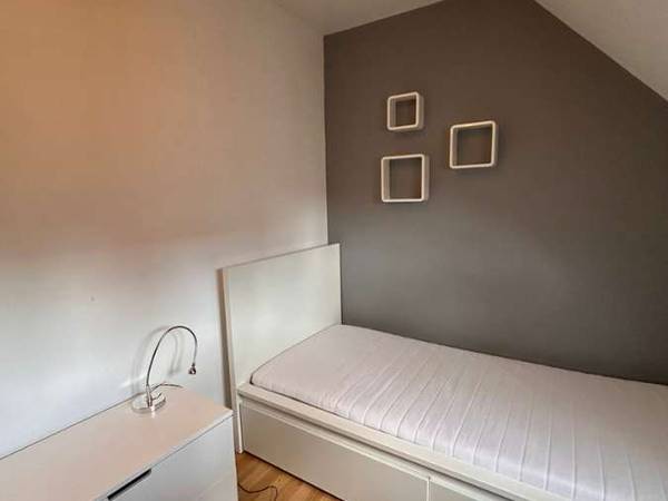 Colocation / Appartement 6 pièces de 86 m², Amiens, Rue des Lombards / Photo 2