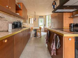 Coliving space / 10-bedroom house · 285 m², Paris, Rue Claude Terrasse