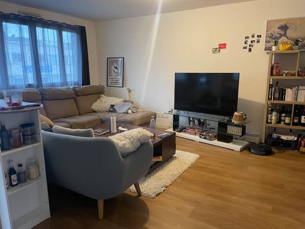 Colocation / Appartement 4 pièces de 86 m², Saint-Denis, Boulevard Ornano / Photo 2