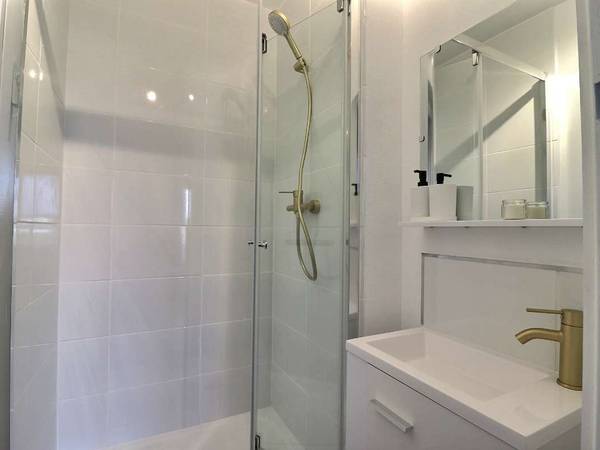 Colocation / Appartement 5 pièces de 96 m², Saint-Étienne, Avenue de Verdun / Photo 2