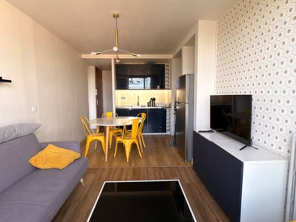 Colocation / Appartement 5 pièces de 84 m², Lyon, Rue Philippe Fabia / Photo 2