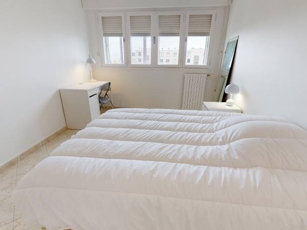 Colocation / Appartement 5 pièces de 104 m², Montpellier, Rue Guillaume Janvier / Photo 2