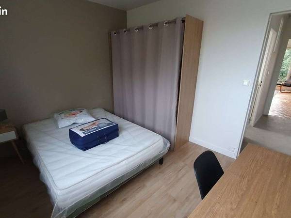 Colocation / Appartement 4 pièces de 75 m², Orvault, Avenue de la Ferrière / Photo 4