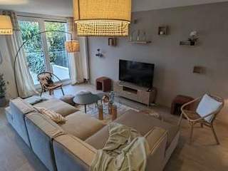 Gedeelde woning / 10 rooms house · 298 m², Aulnay-sous-Bois, Avenue de la Croix Blanche