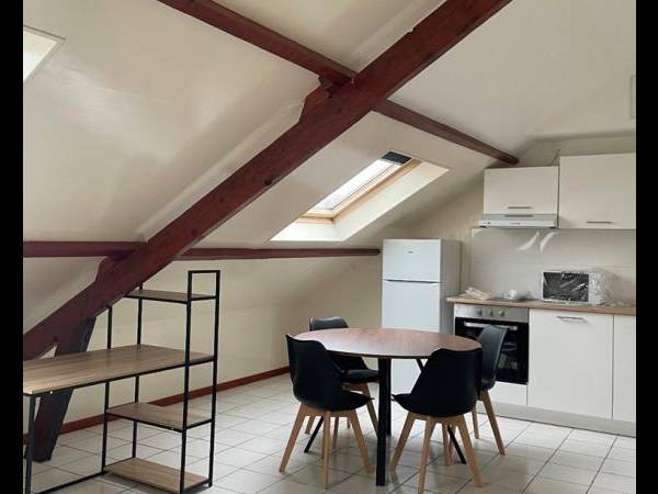 Location / Appartement 2 pièces de 25 m², Le Havre / Photo 2