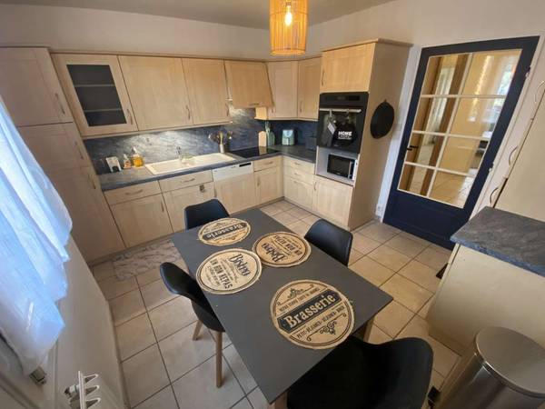 Colocation / Appartement 6 pièces de 112 m², Le Mans, Boulevard Winston Churchill / Photo 2