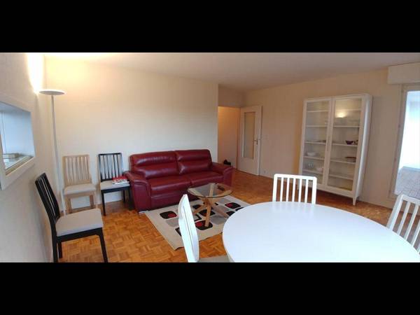 Colocation / Appartement 4 pièces de 87 m², Noisy-le-Grand, Promenade Michel Simon / Photo 2