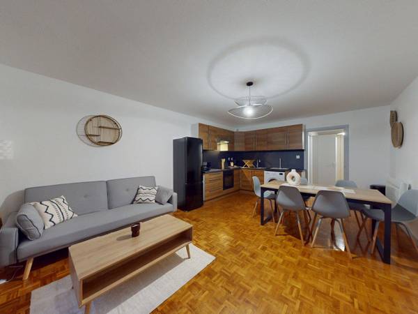 Colocation / Appartement 5 pièces de 89 m², Nancy, Rue Saint-Dizier / Photo 2