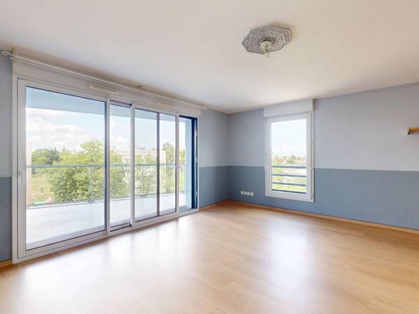 Location / Appartement 3 pièces de 65 m², Nantes, Allée Elsa Triolet / Photo 2