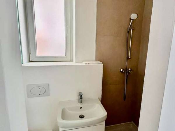 Chambre pour étudiant / Immeuble 2 pièces de 12 m², Liège, Quai Edouard Van Beneden / Photo 8