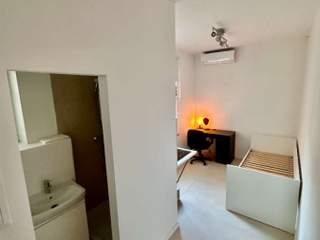 Student room / 2 rooms building · 12 m², Liège, Quai Edouard Van Beneden
