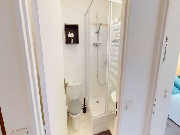 Colocation / Appartement 4 pièces de 80 m², Paris, Rue Vaugelas / Photo 16