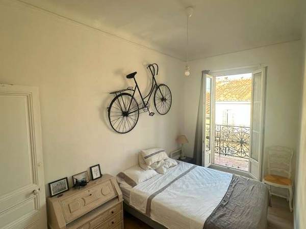 Sous-location / Appartement 2 pièces de 50 m², Marseille, Rue Lafayette / Photo 2