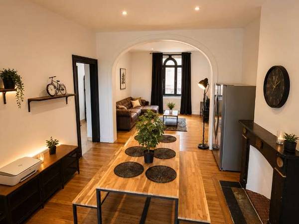 Colocation / Maison 10 pièces de 197 m², Liège, Rue Henri Baron / Photo 2