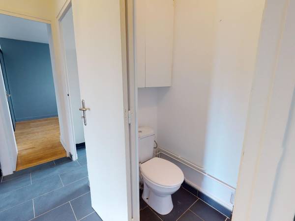 Colocation / Appartement 4 pièces de 69 m², Villeurbanne, Rue Francis Pressensé / Photo 15